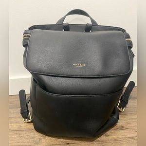 Mina Baie Full Kinney black/gold vegan leather